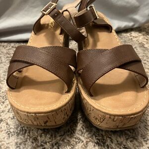 Brown Strappy Platform Sandals worn once size 8 1/2
